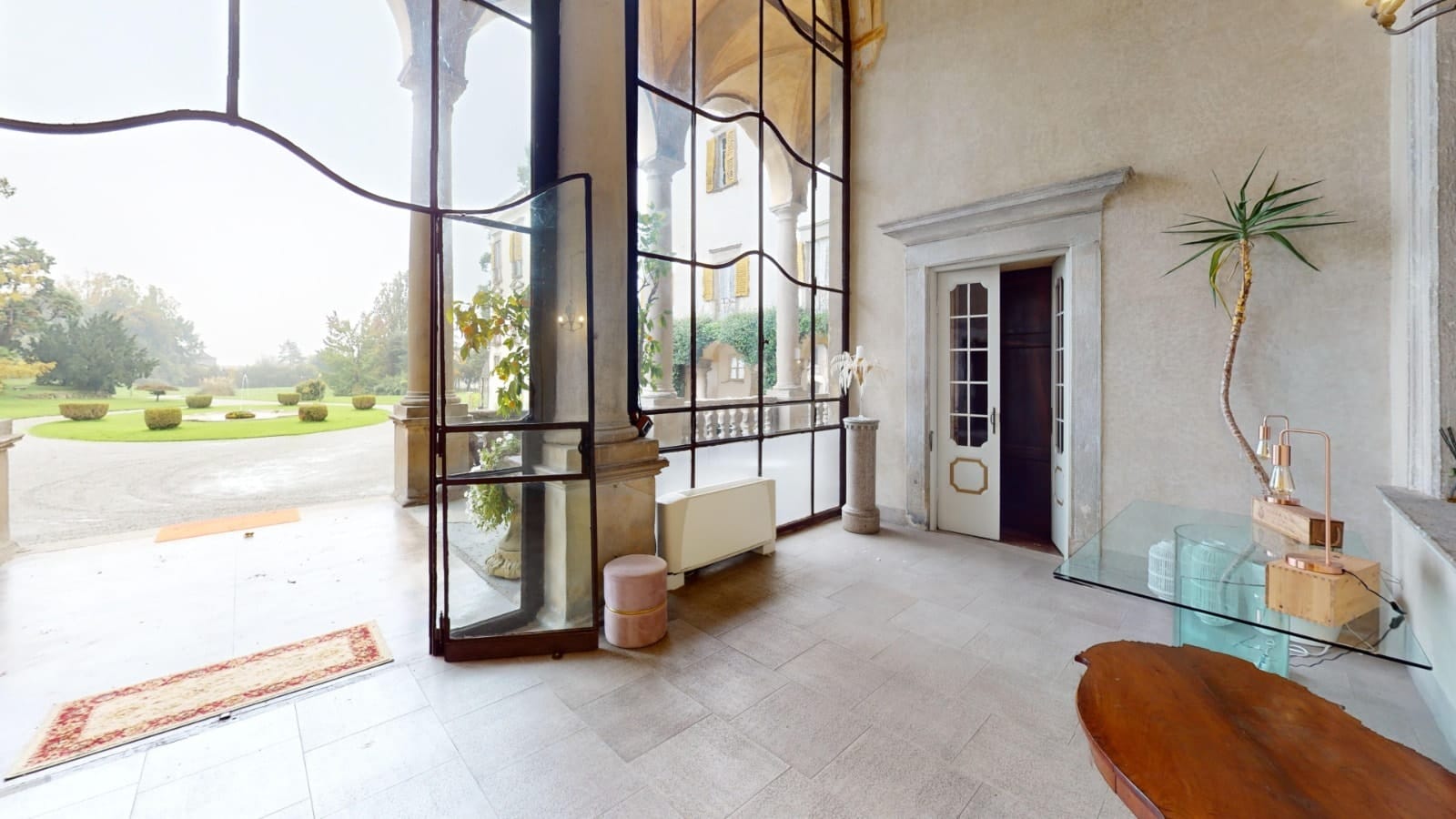 Villa Gromo Hallway 2